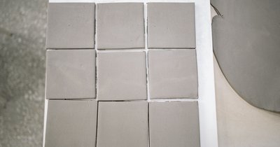 Cięcie wodą płytek: jak to działa