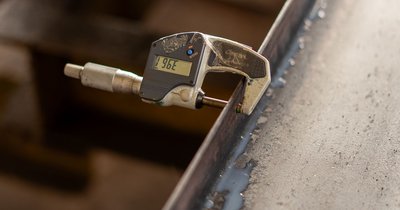 Mikrometr cyfrowy – najlepsze modele do warsztatu